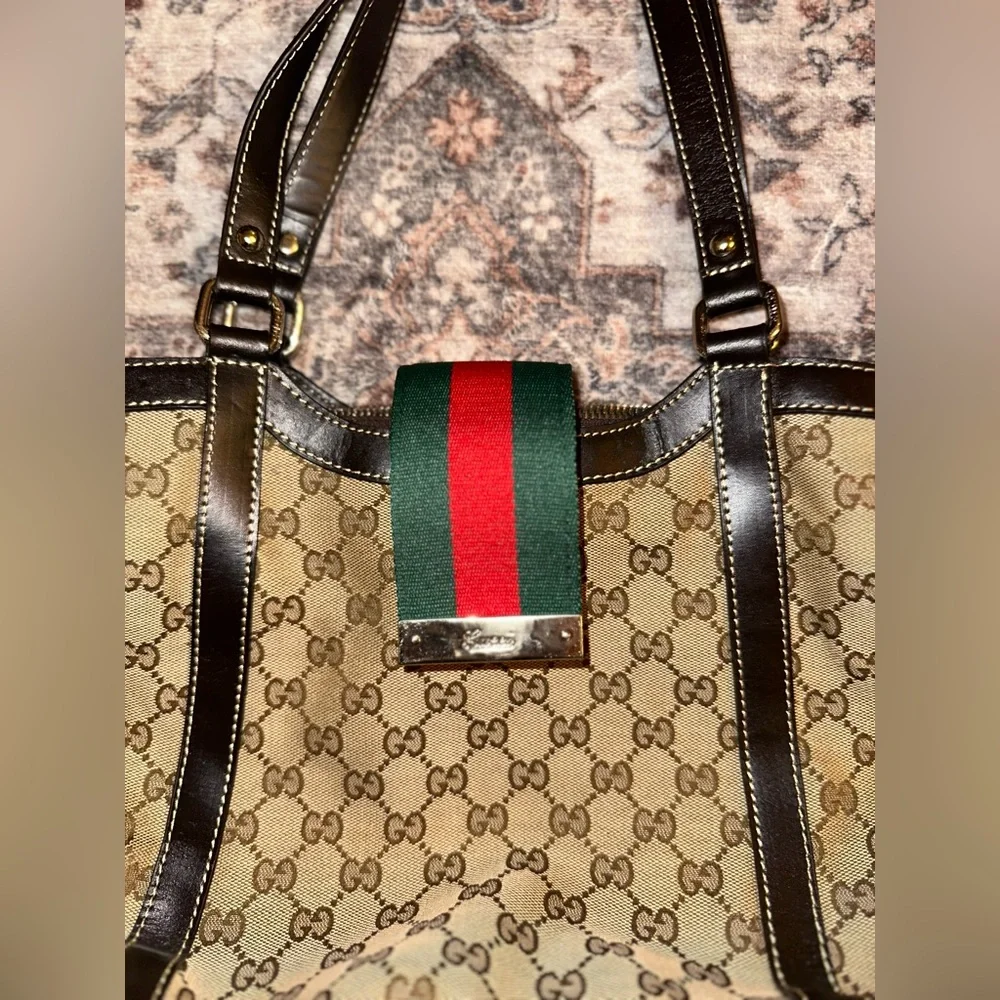 Gucci Beige and Black Tote with Red and Green Accent - Picture 3 of 4